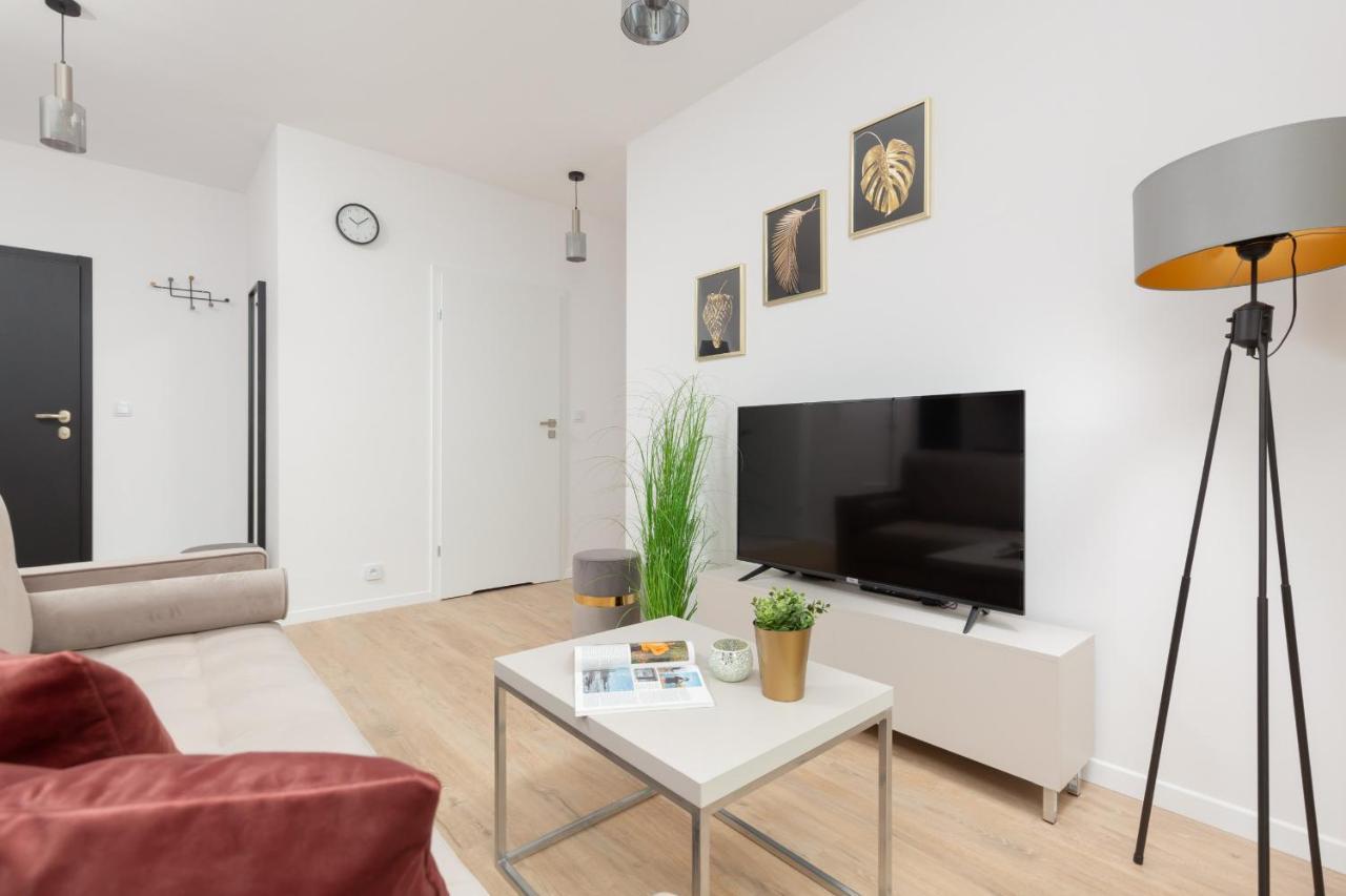 Stacja Wola Apartment Guminska By Noclegi Renters Warszawa Eksteriør billede